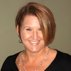 Meet your Posher, Julie